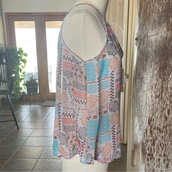 Sheer Summer top (multi pattern) - Picture 4 of 7